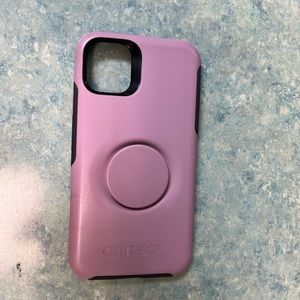 iPhone 11 otterbox pop case